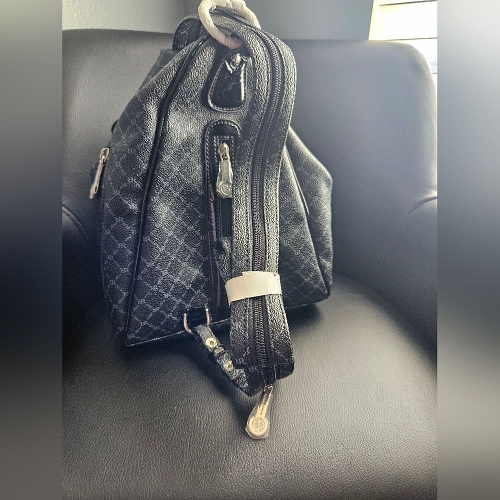 NWT Rioni Charlize Zipper Strap Backpack - Picture 10 of 16